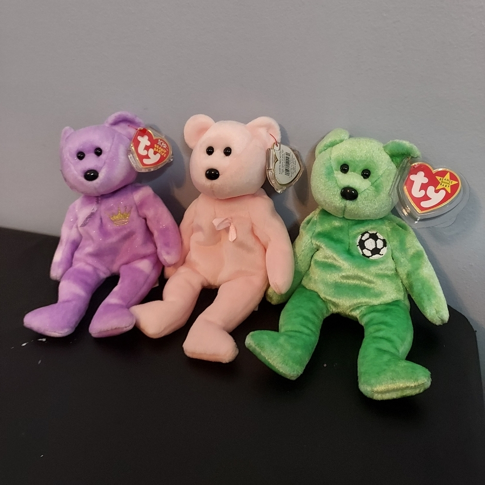 Set Of 3 Rare TY Beanie Babies 1) Kicks, 2) Yours Truly And 3) Cure.